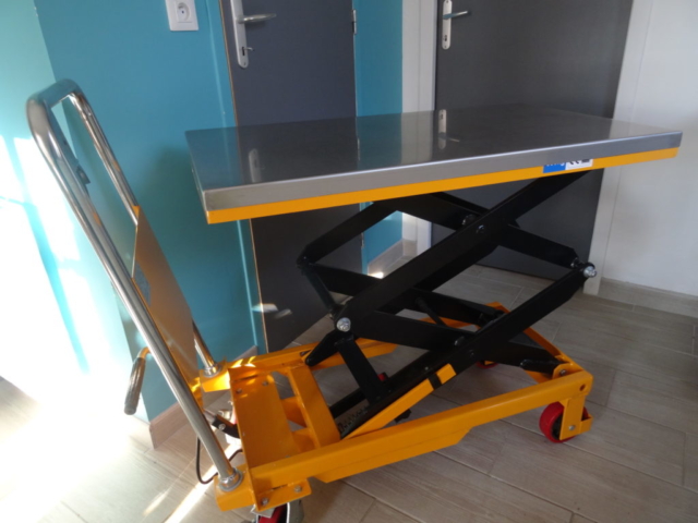 Table élévatrice